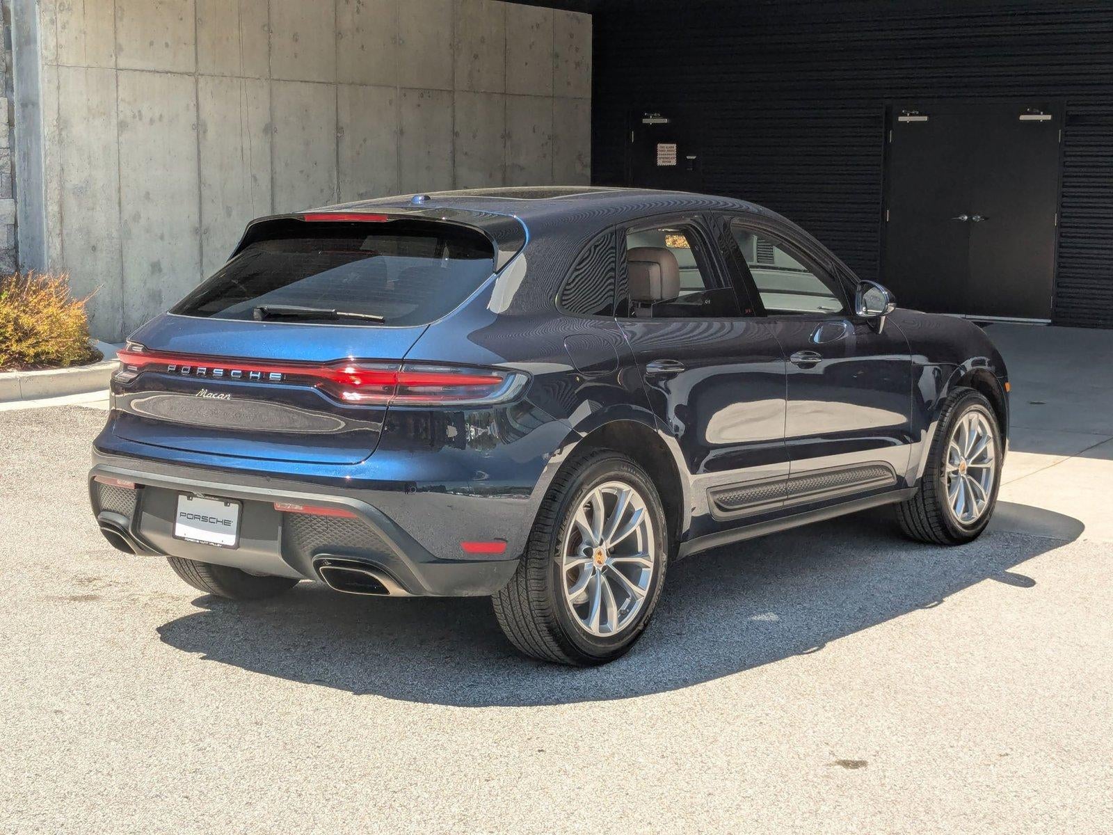 2023 Porsche Macan AWD