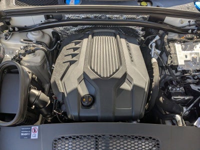 2026 Porsche Macan T AWD