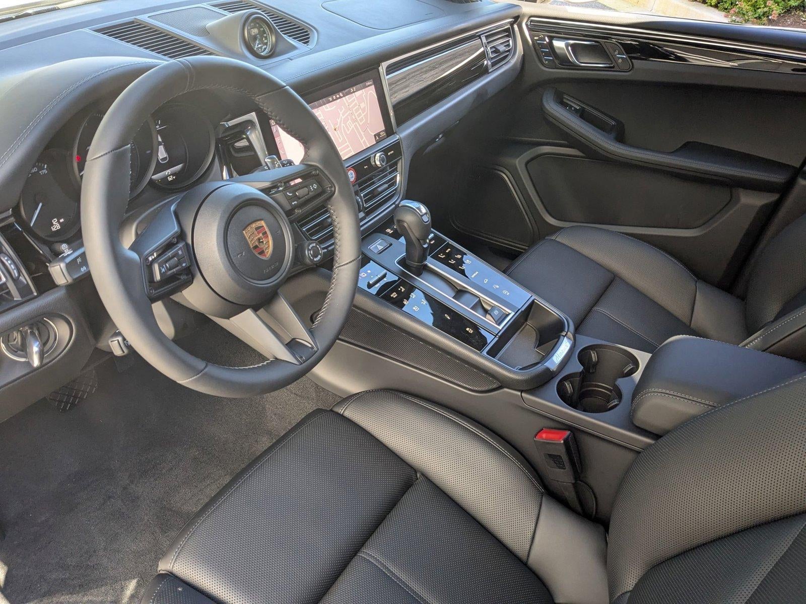 2026 Porsche Macan T AWD