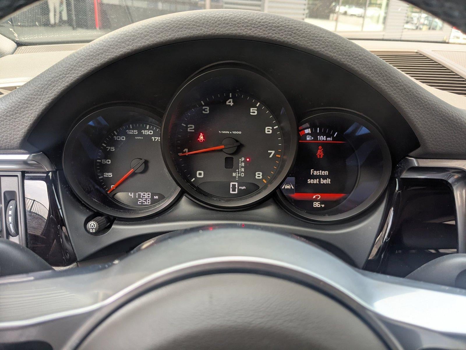 2020 Porsche Macan AWD