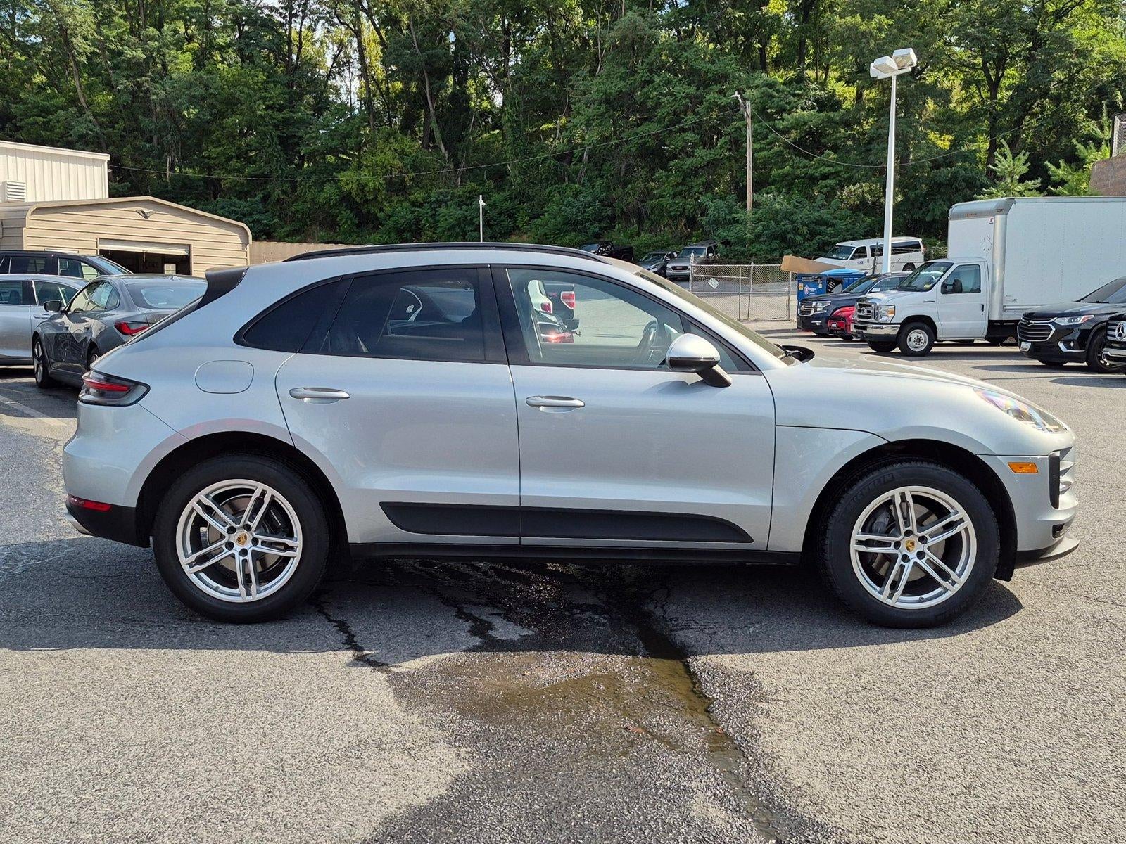 2020 Porsche Macan AWD