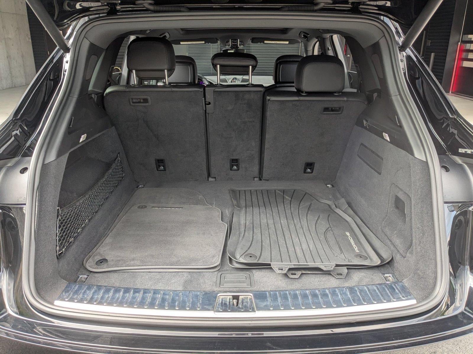 2023 Porsche Cayenne AWD