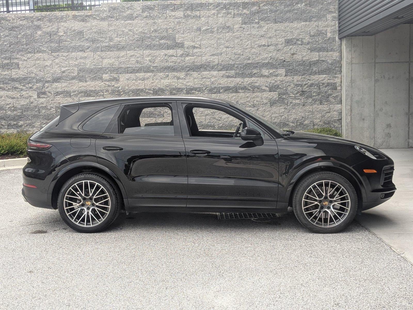 2023 Porsche Cayenne AWD