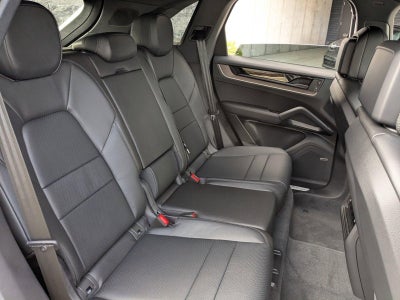 2026 Porsche Cayenne AWD
