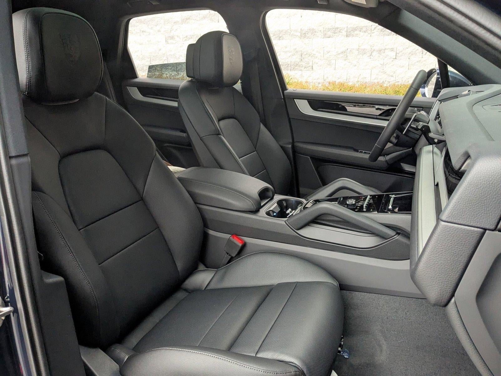 2026 Porsche Cayenne AWD