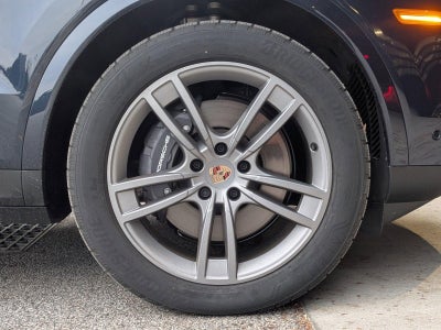 2026 Porsche Cayenne AWD
