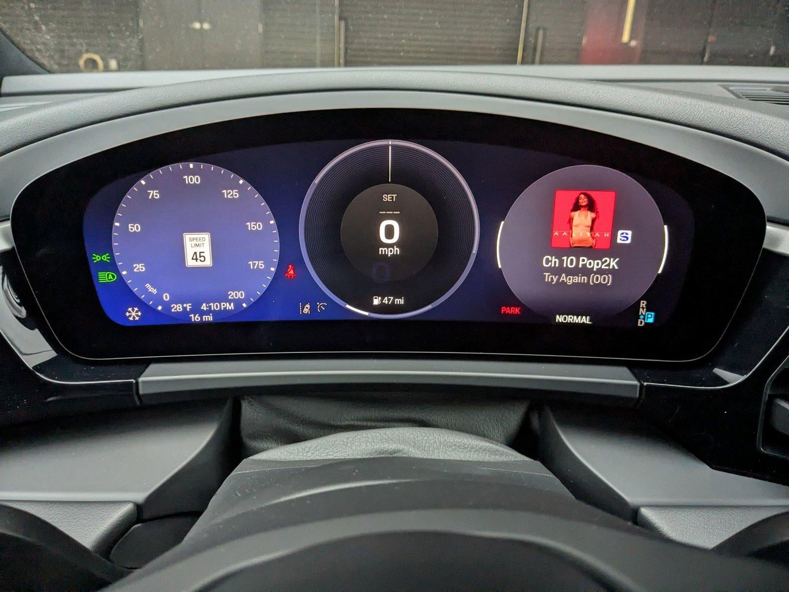 2025 Porsche Macan Electric 4 AWD