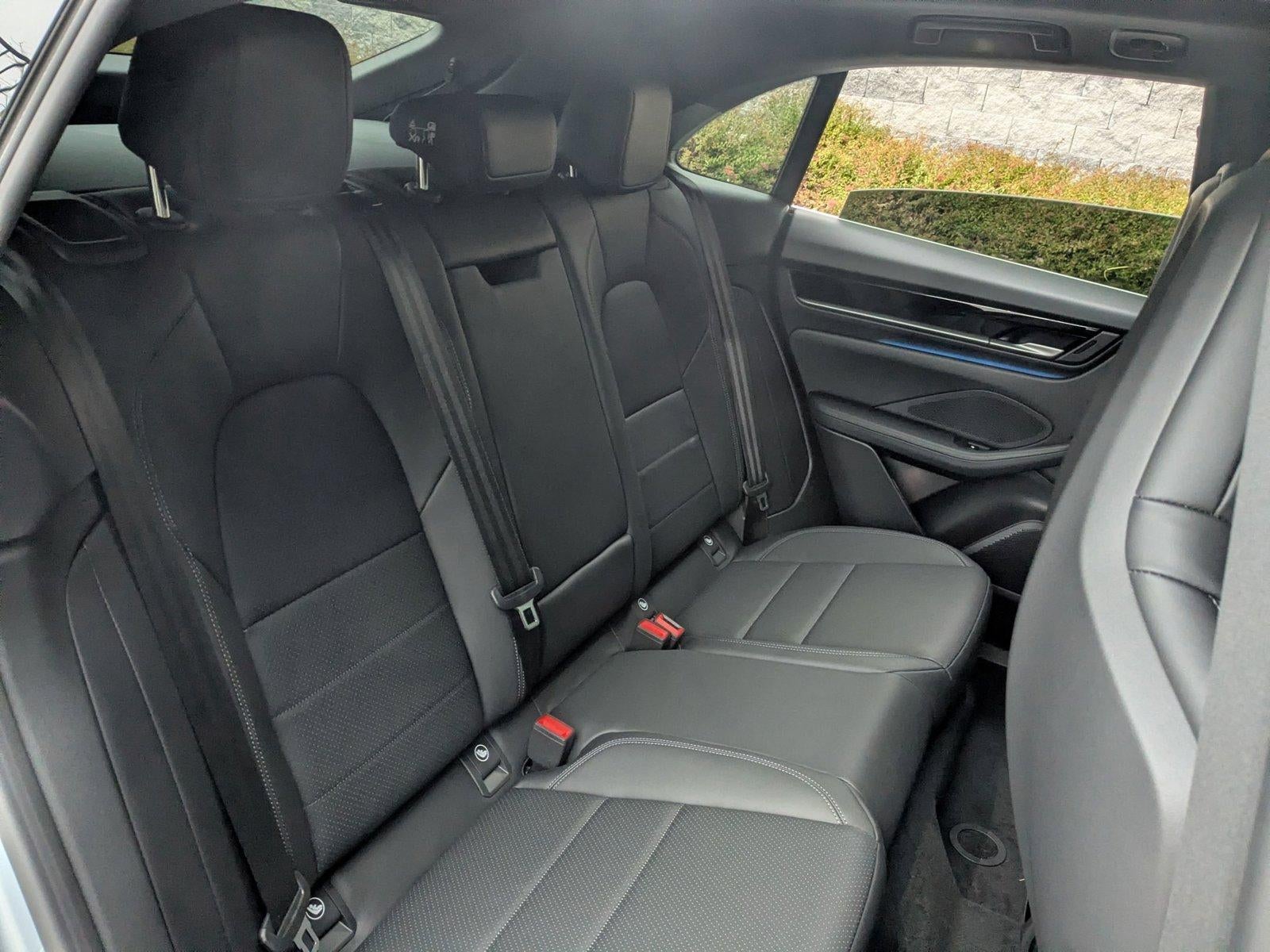 2025 Porsche Macan Electric 4 AWD