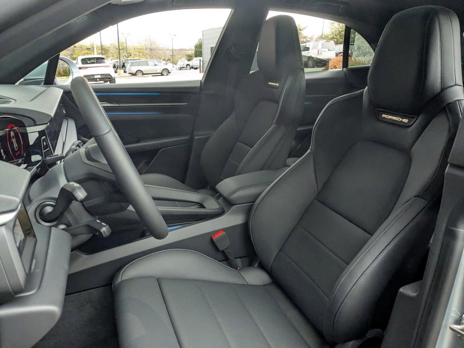 2025 Porsche Macan Electric 4 AWD