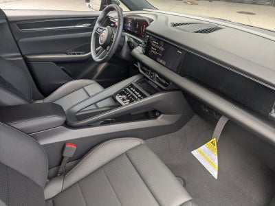 2025 Porsche Macan Electric 4 AWD