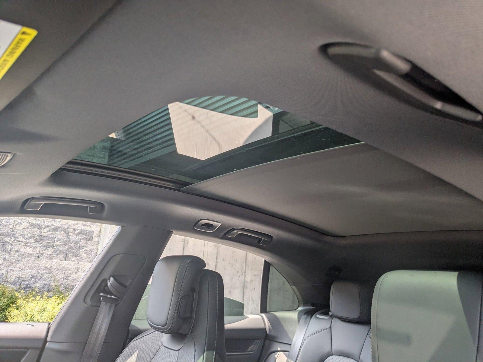 2025 Porsche Macan Electric 4 AWD