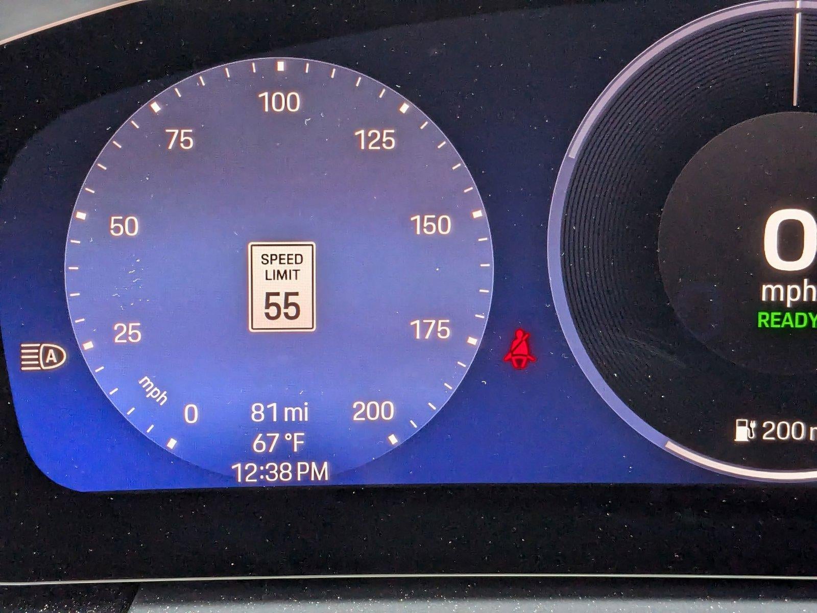 2025 Porsche Macan Electric Turbo AWD