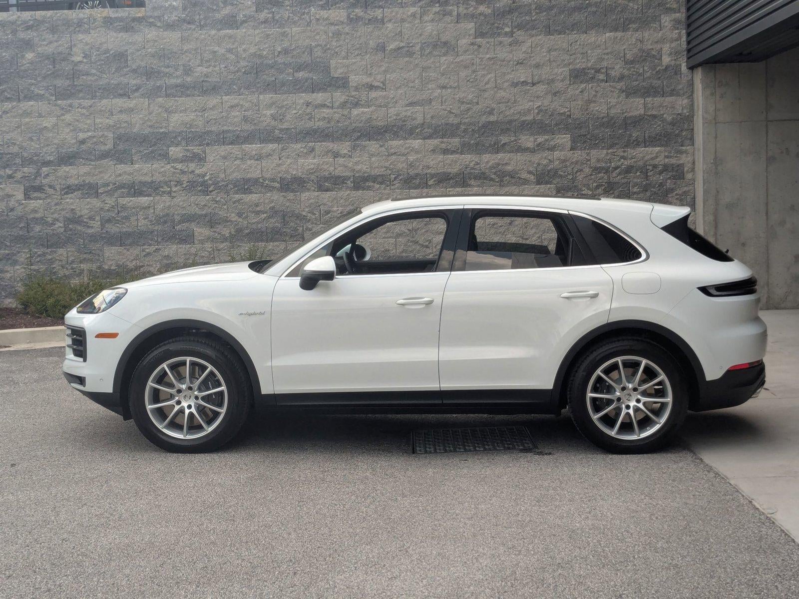 2025 Porsche Cayenne E-Hybrid AWD