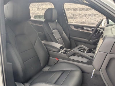 2025 Porsche Cayenne E-Hybrid AWD