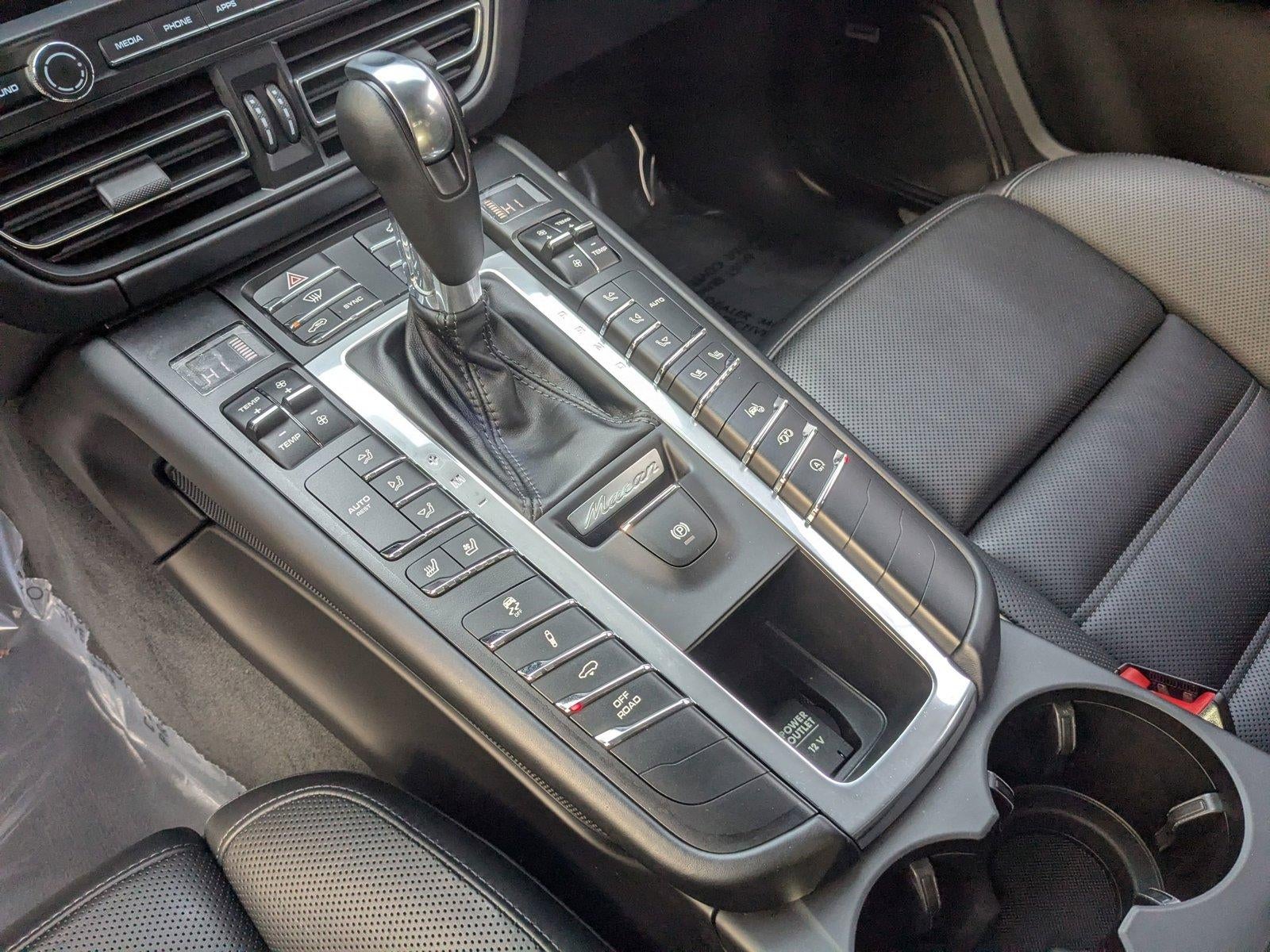 2020 Porsche Macan Turbo AWD