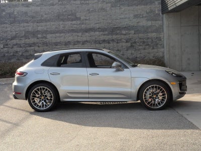 2020 Porsche Macan Turbo AWD