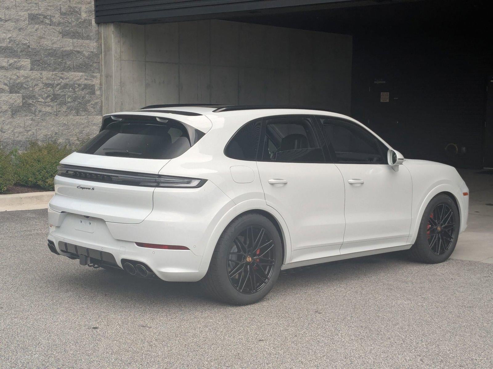 2025 Porsche Cayenne S AWD