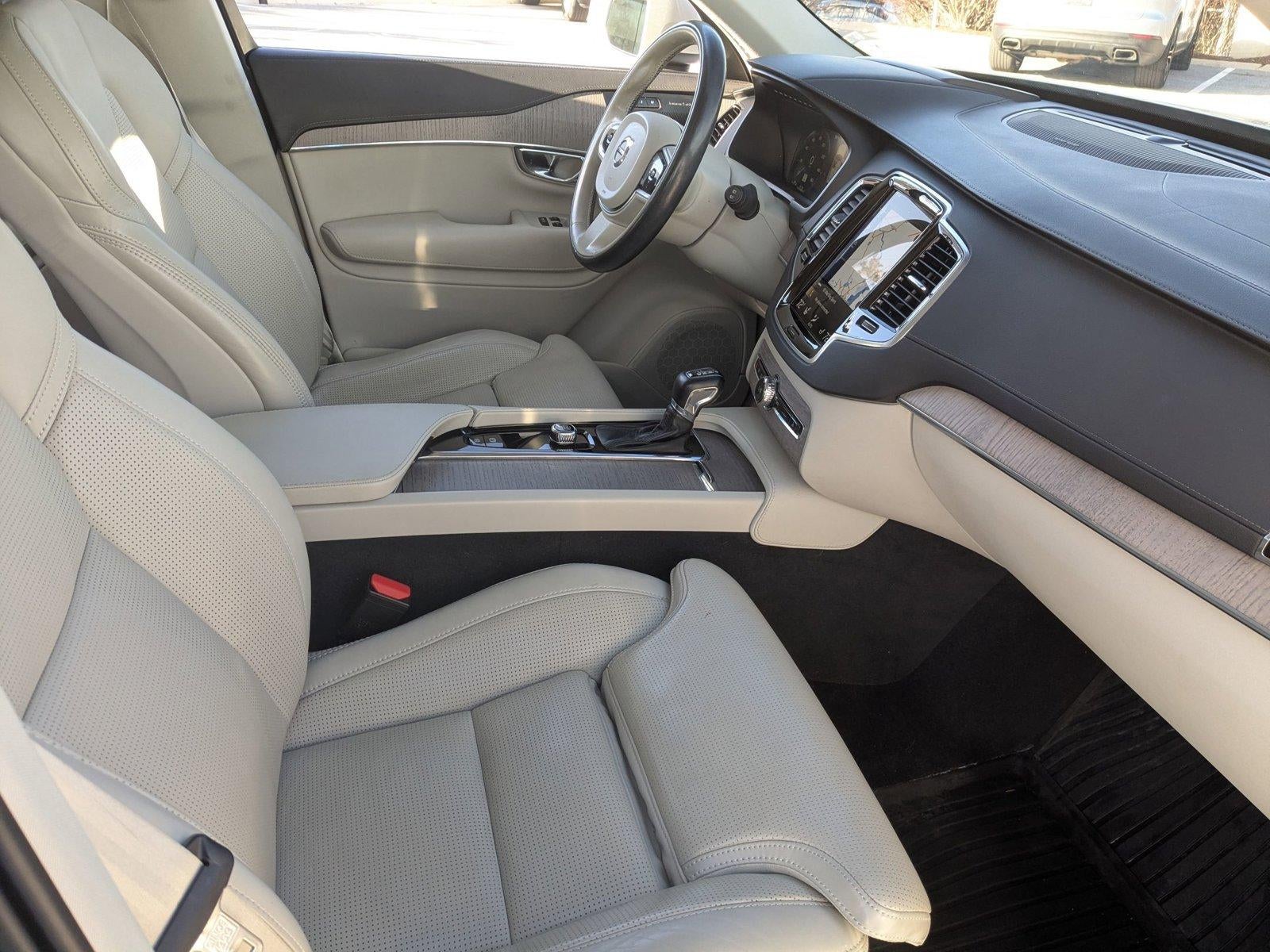 2022 Volvo XC90 T6 AWD Inscription 7P