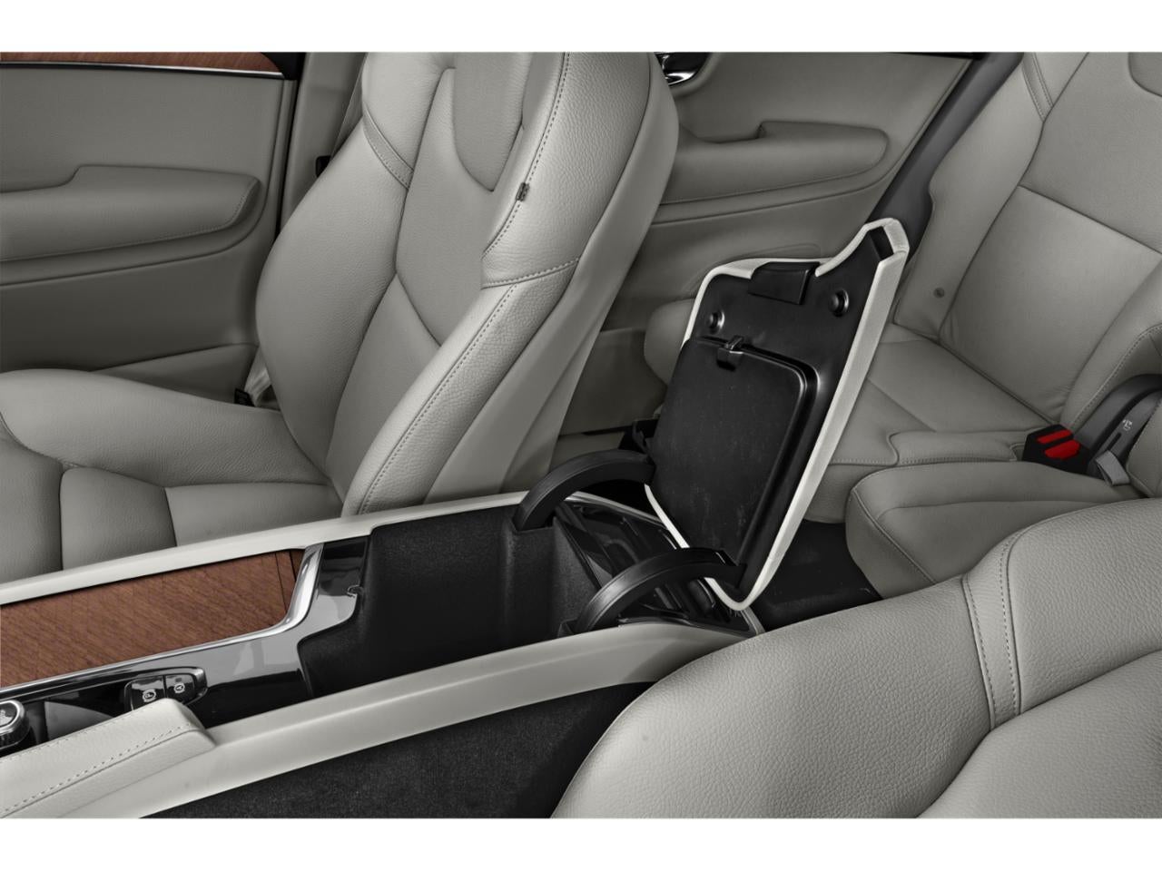 2022 Volvo XC90 T6 AWD Inscription 7P