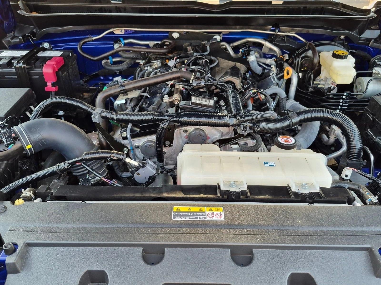 2025 Toyota Tacoma 4WD SR5