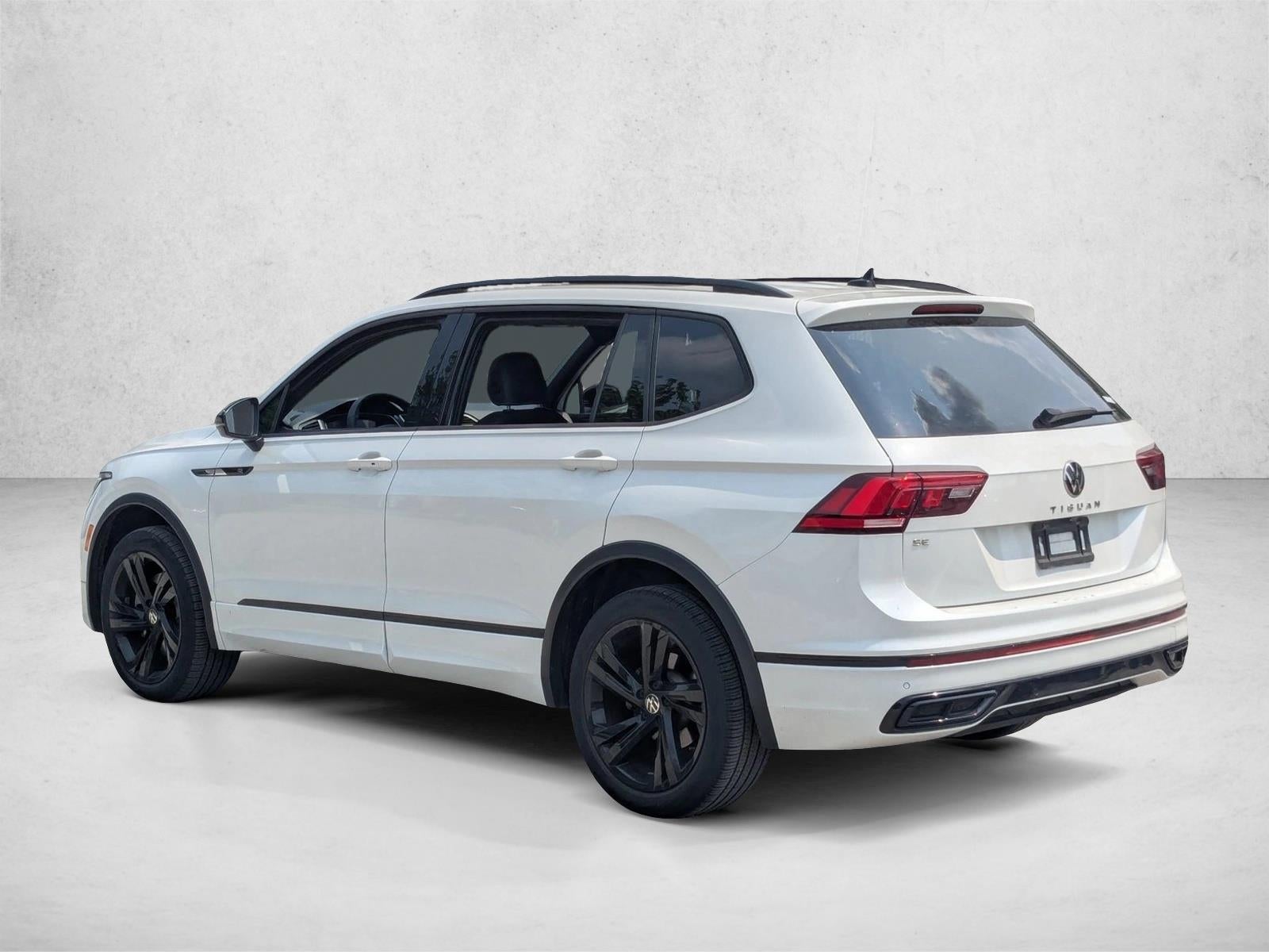 2024 Volkswagen Tiguan SE R-Line Black