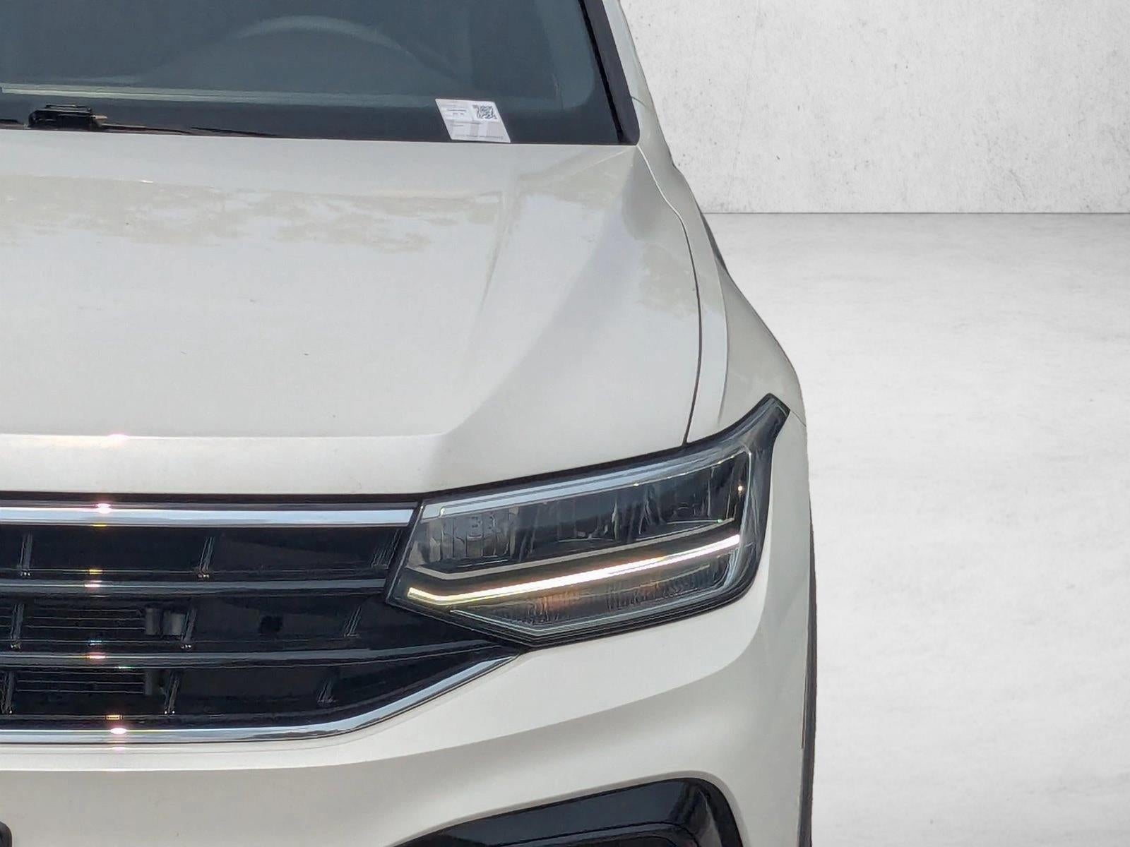 2024 Volkswagen Tiguan SE R-Line Black