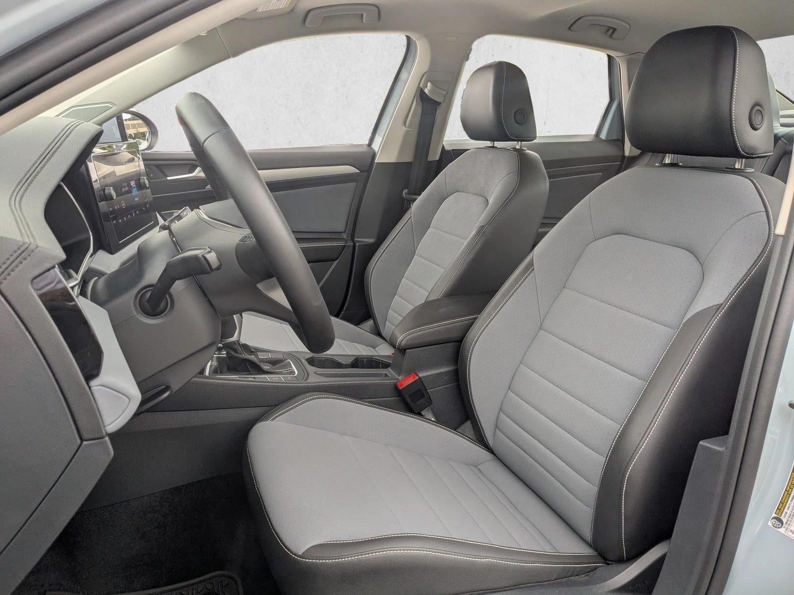 2025 Volkswagen Jetta SE