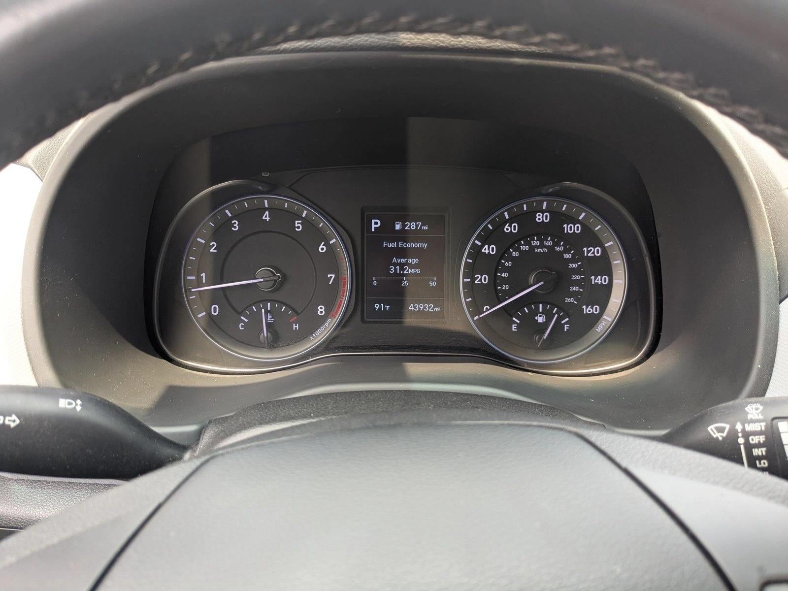2020 Hyundai KONA SEL