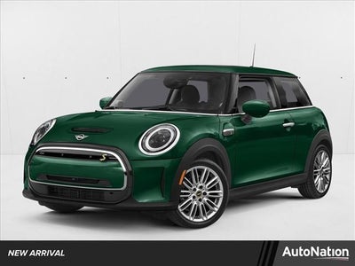 2024 MINI Electric Hardtop 2 Door Signature Cooper SE