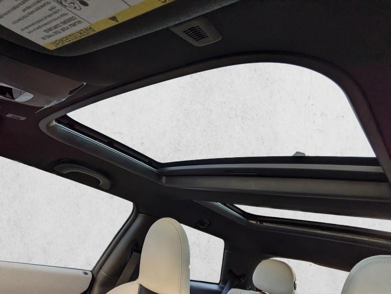 2025 MINI Cooper Hardtop 2 Door Iconic Base