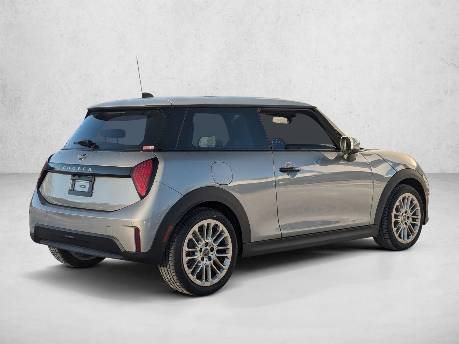 2025 MINI Cooper Hardtop 2 Door Iconic Base