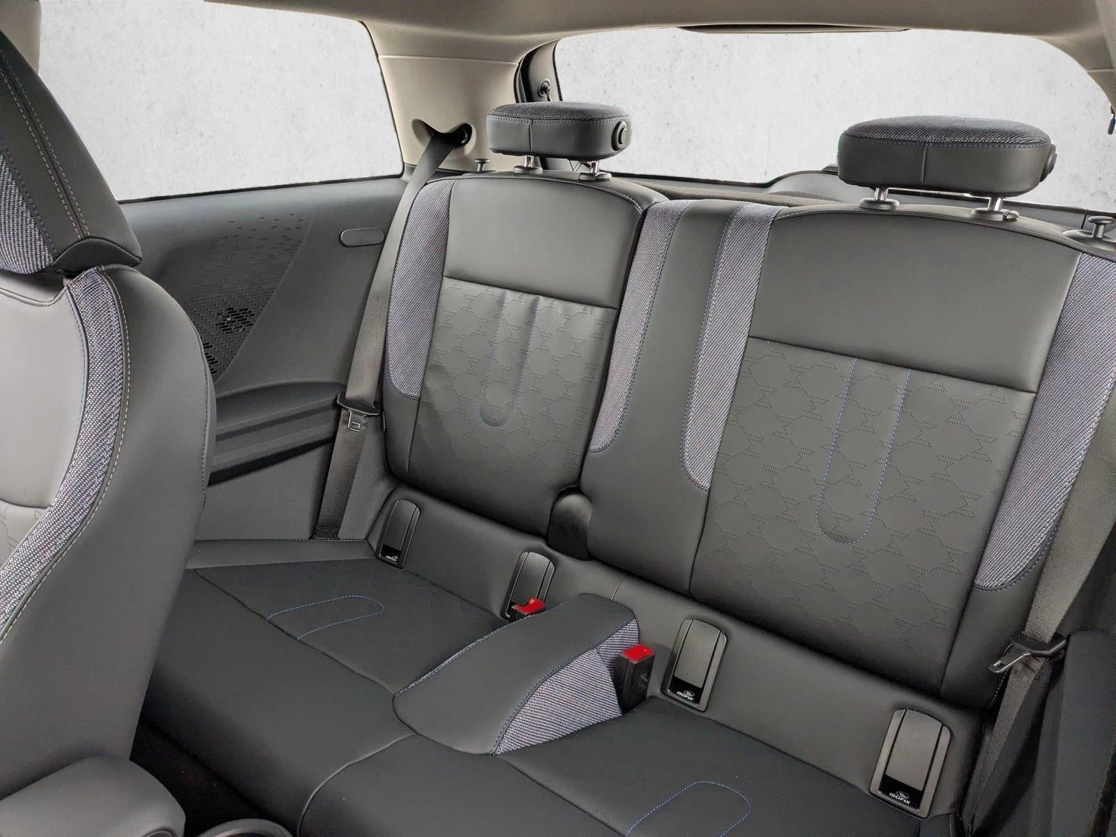 2026 MINI Cooper Hardtop 2 Door Iconic Base