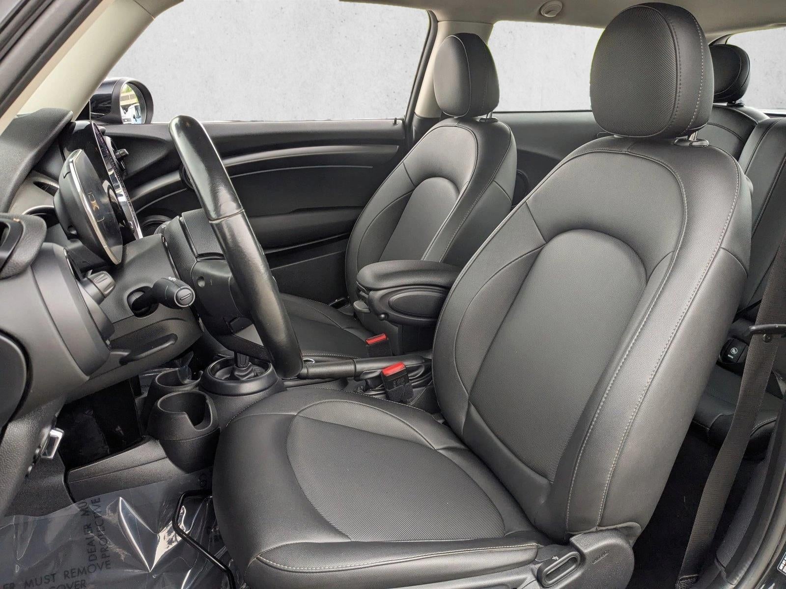 2023 MINI Cooper Hardtop 2 Door Base