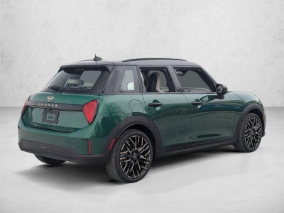 2026 MINI Cooper Hardtop 4 Door Iconic Base