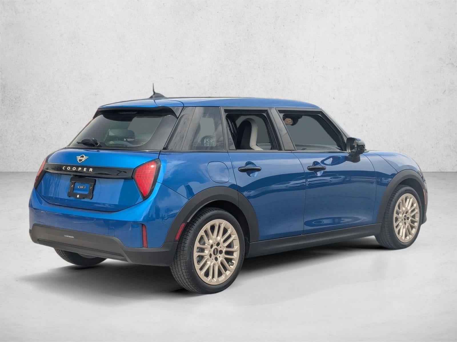 2025 MINI Hardtop 4 Door Cooper