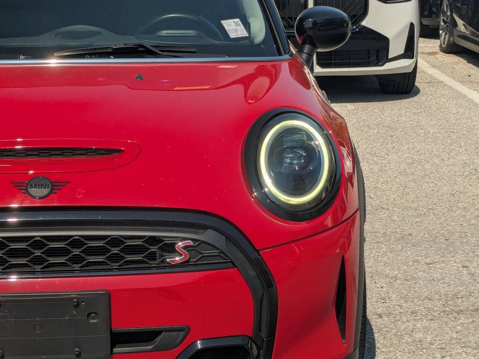 2022 MINI Cooper S Hardtop 2 Door Iconic Base
