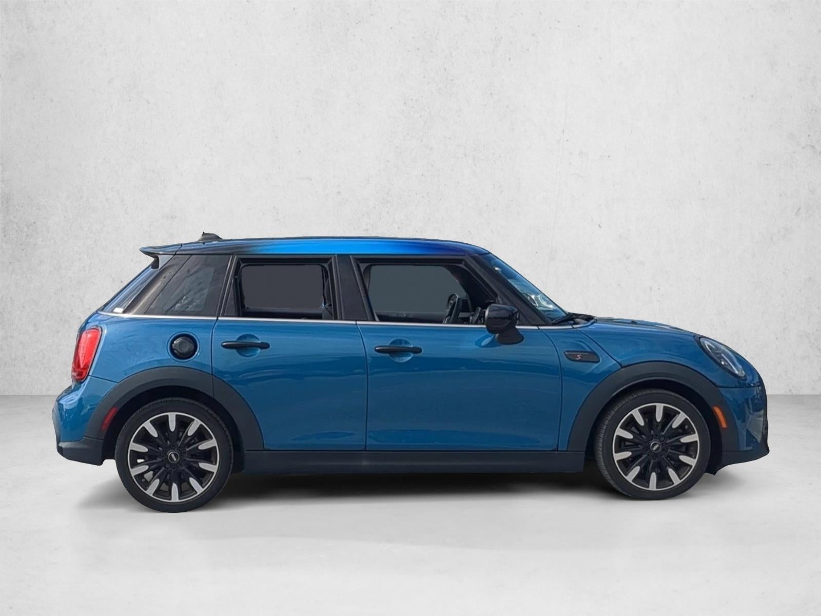 2024 MINI Cooper S Hardtop 4 Door Iconic Base