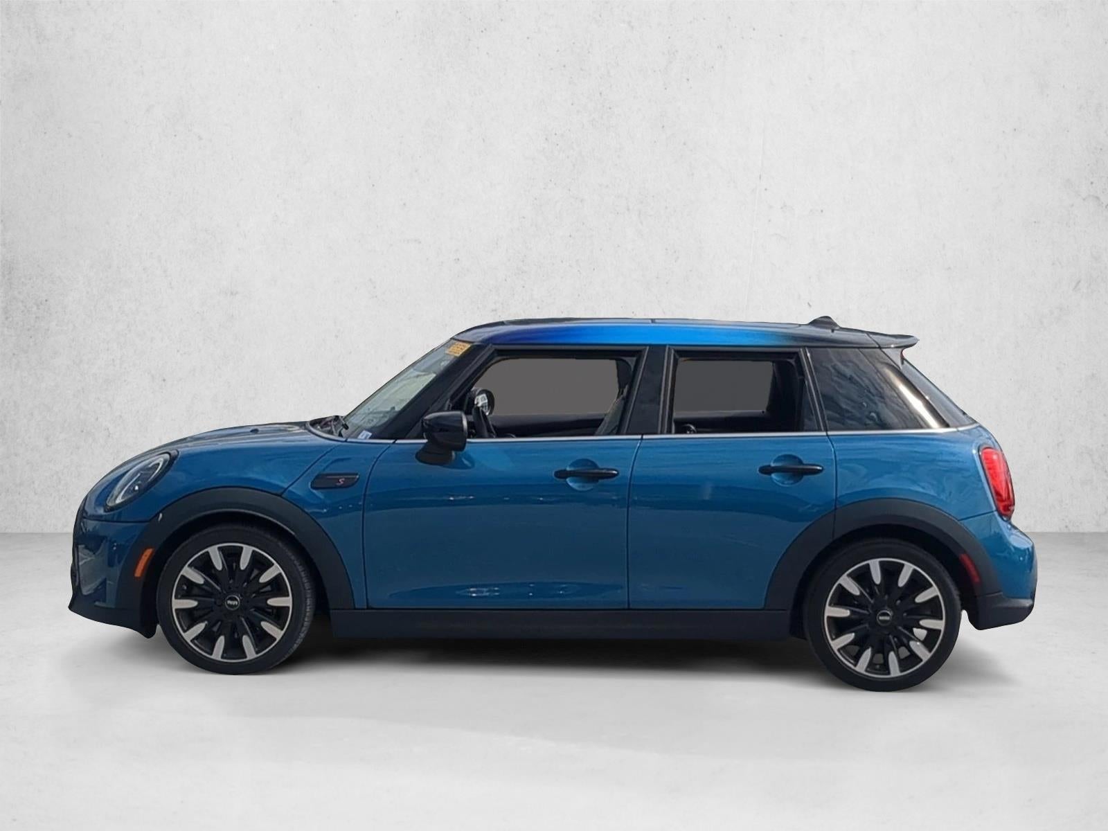 2024 MINI Cooper S Hardtop 4 Door Iconic Base