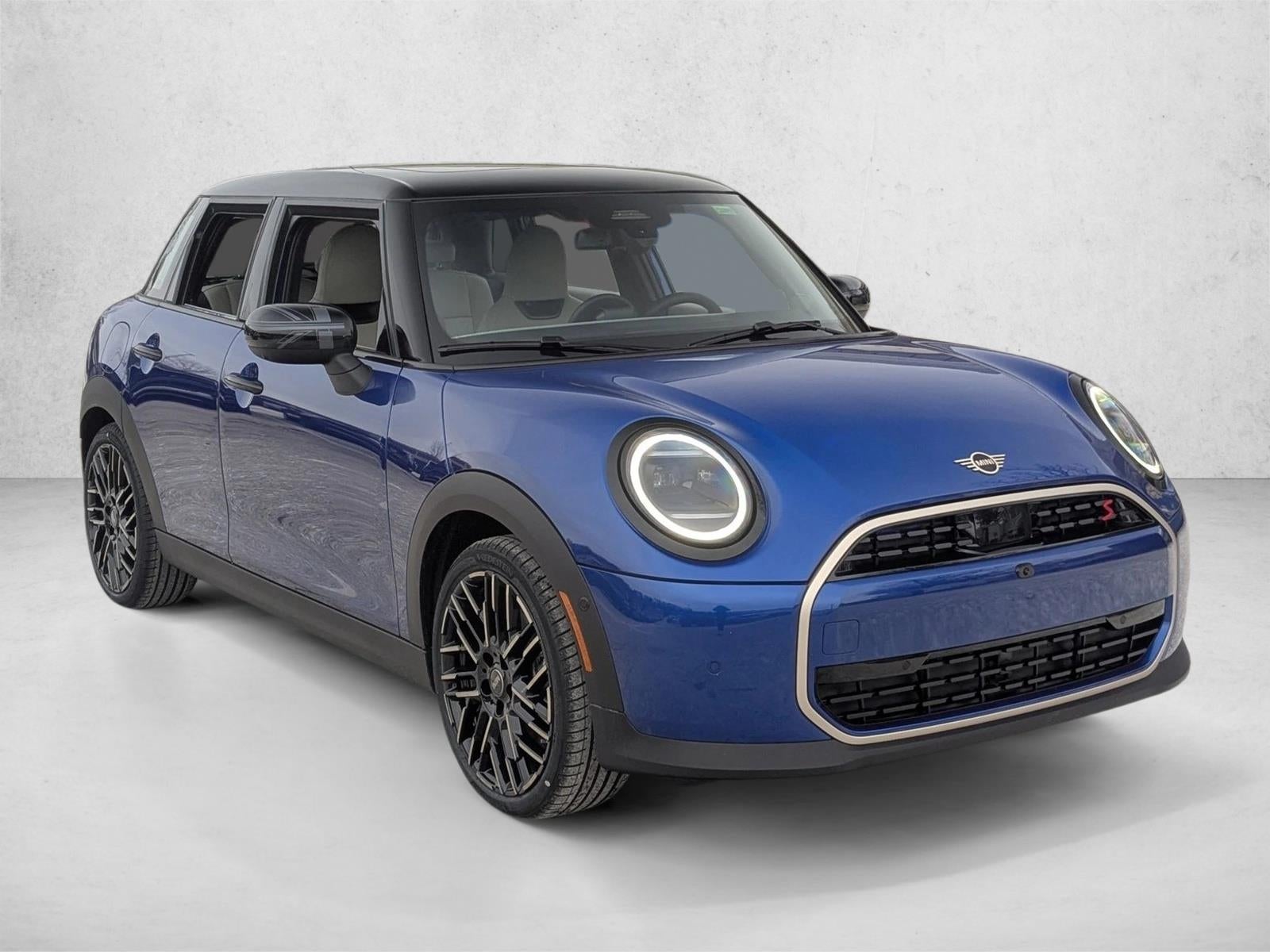 2026 MINI Cooper S Hardtop 4 Door Iconic Base
