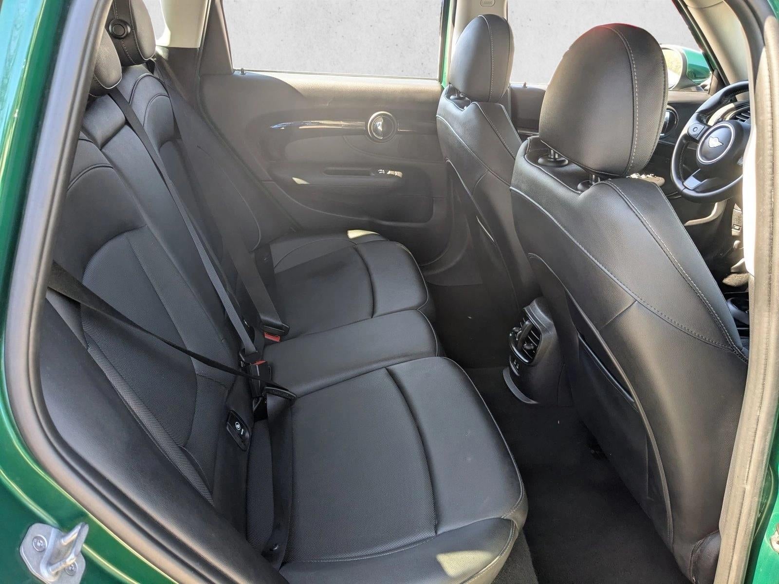 2023 MINI Cooper S Clubman ALL4 Base