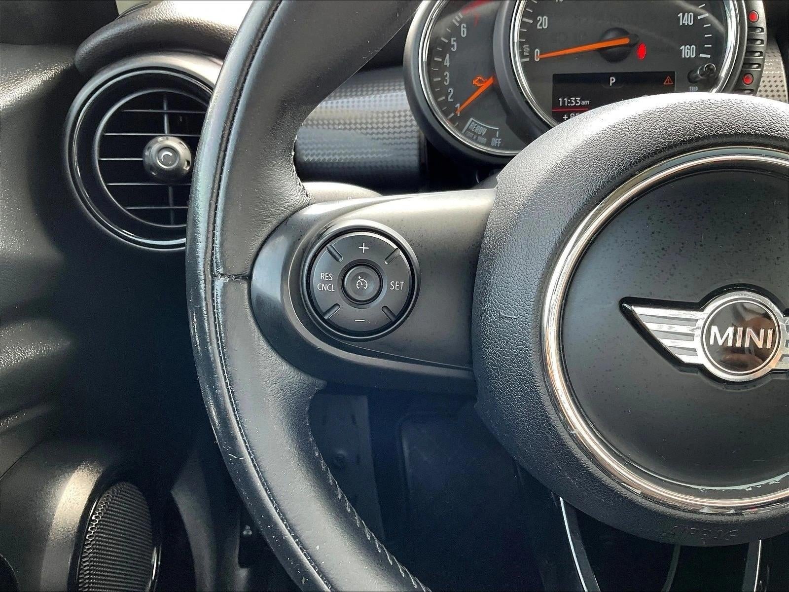 2016 MINI Cooper Hardtop 4 Door Base