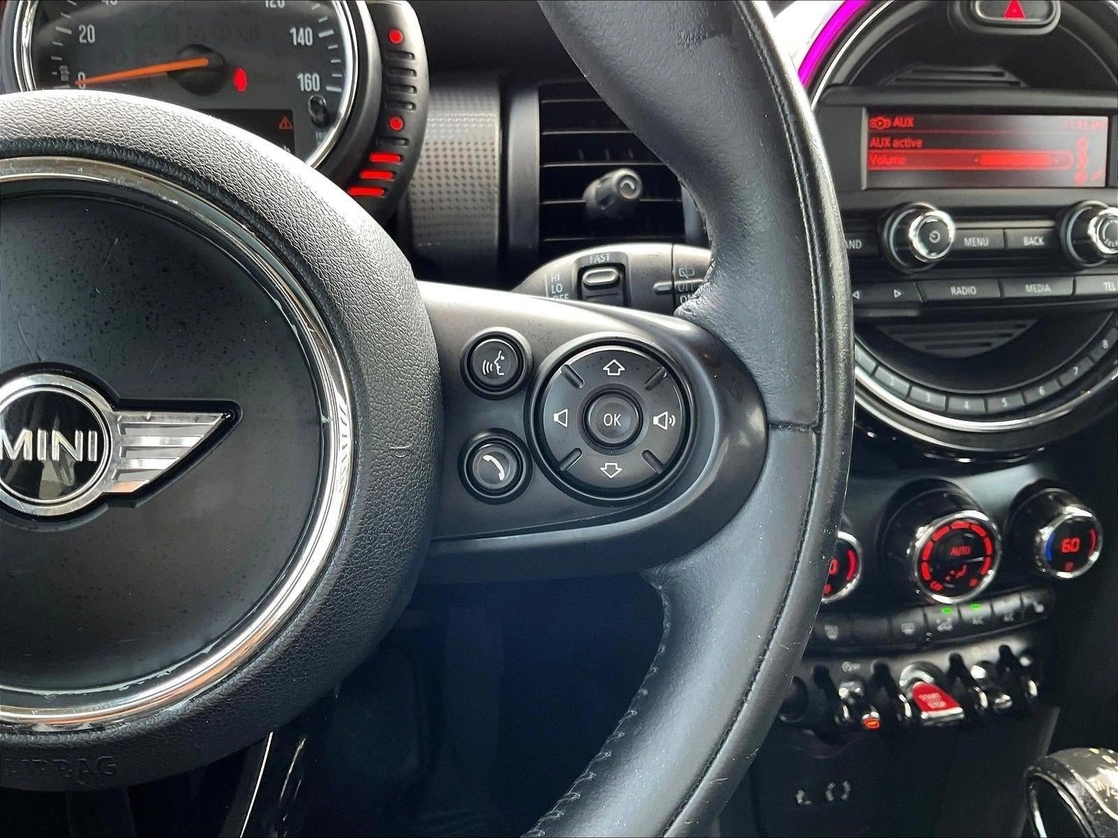 2016 MINI Cooper Hardtop 4 Door Base