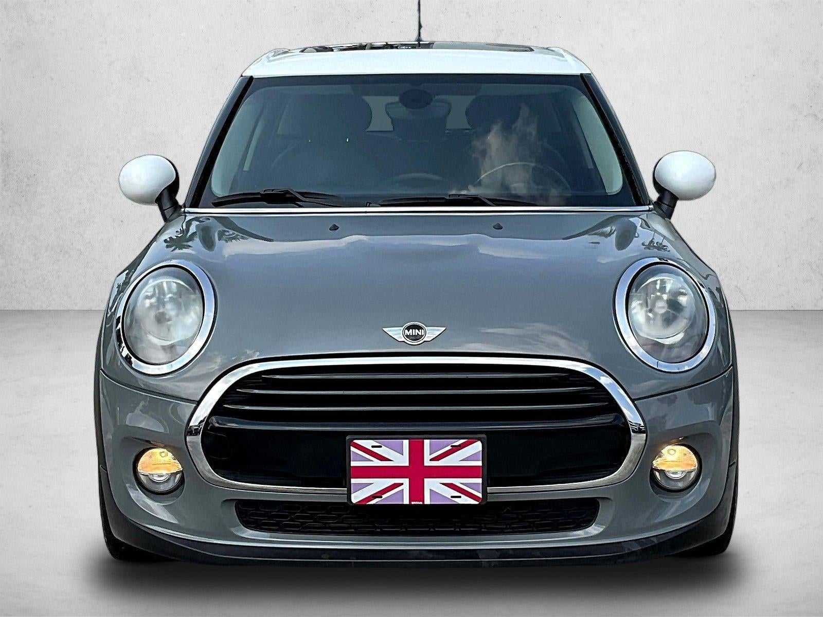 2016 MINI Cooper Hardtop 4 Door Base
