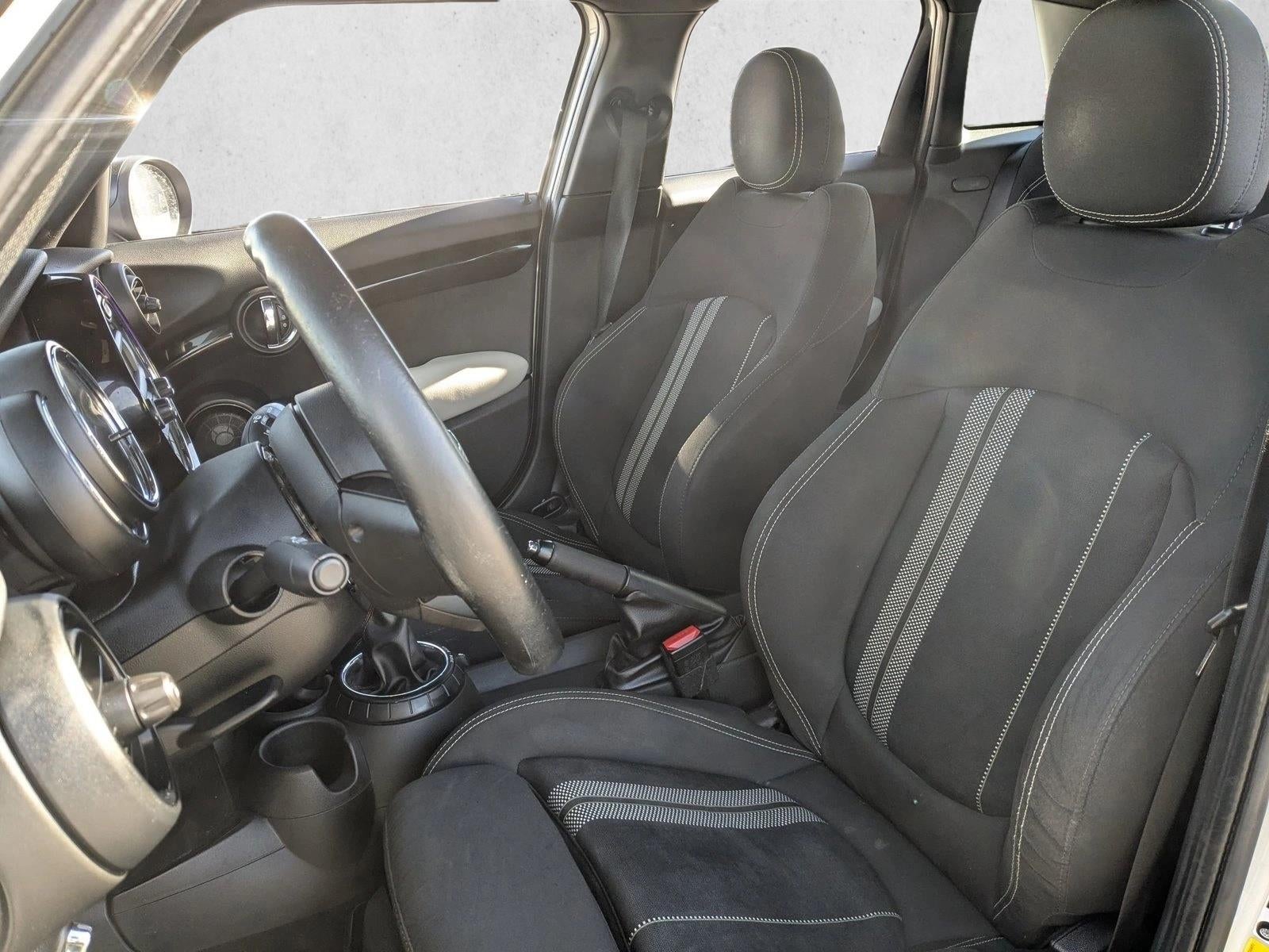 2016 MINI Hardtop 4 Door Cooper