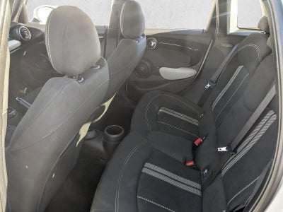 2016 MINI Hardtop 4 Door Cooper