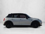 2016 MINI Hardtop 4 Door Cooper
