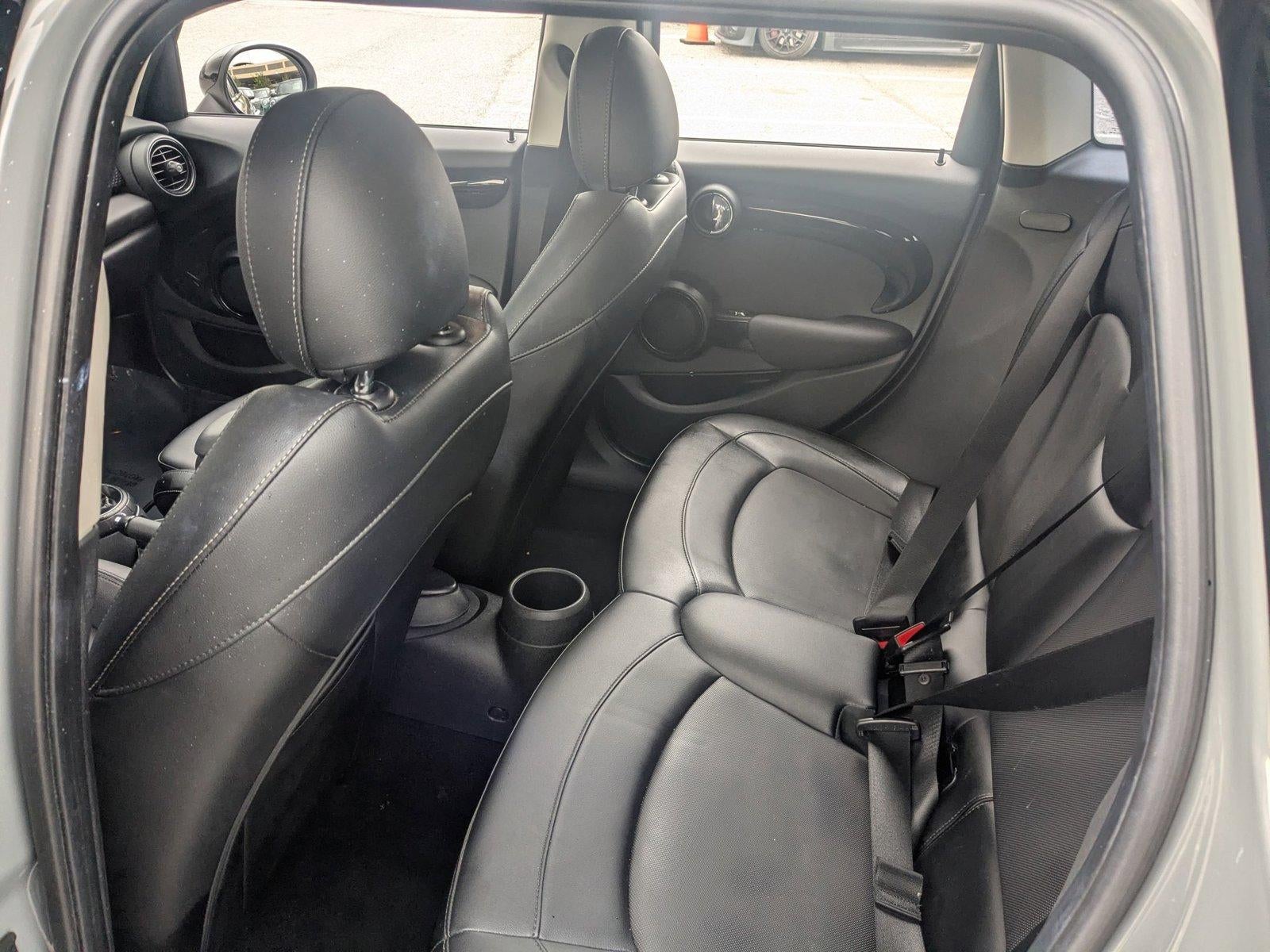 2016 MINI Cooper S Hardtop 4 Door Base