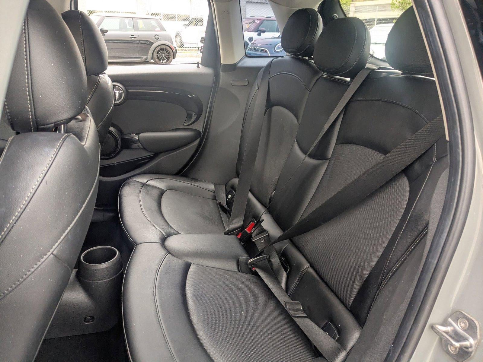 2016 MINI Cooper S Hardtop 4 Door Base