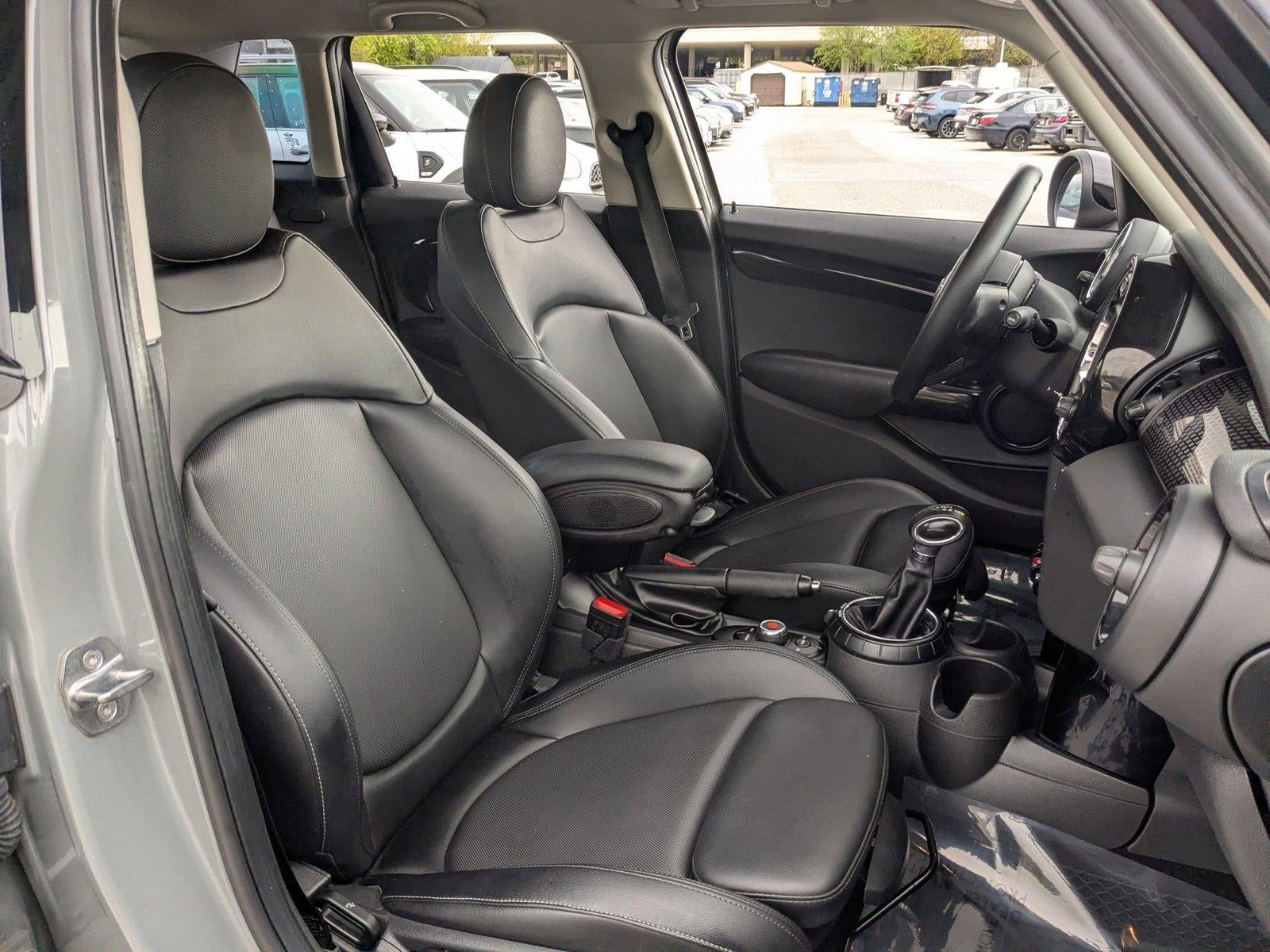 2016 MINI Cooper S Hardtop 4 Door Base