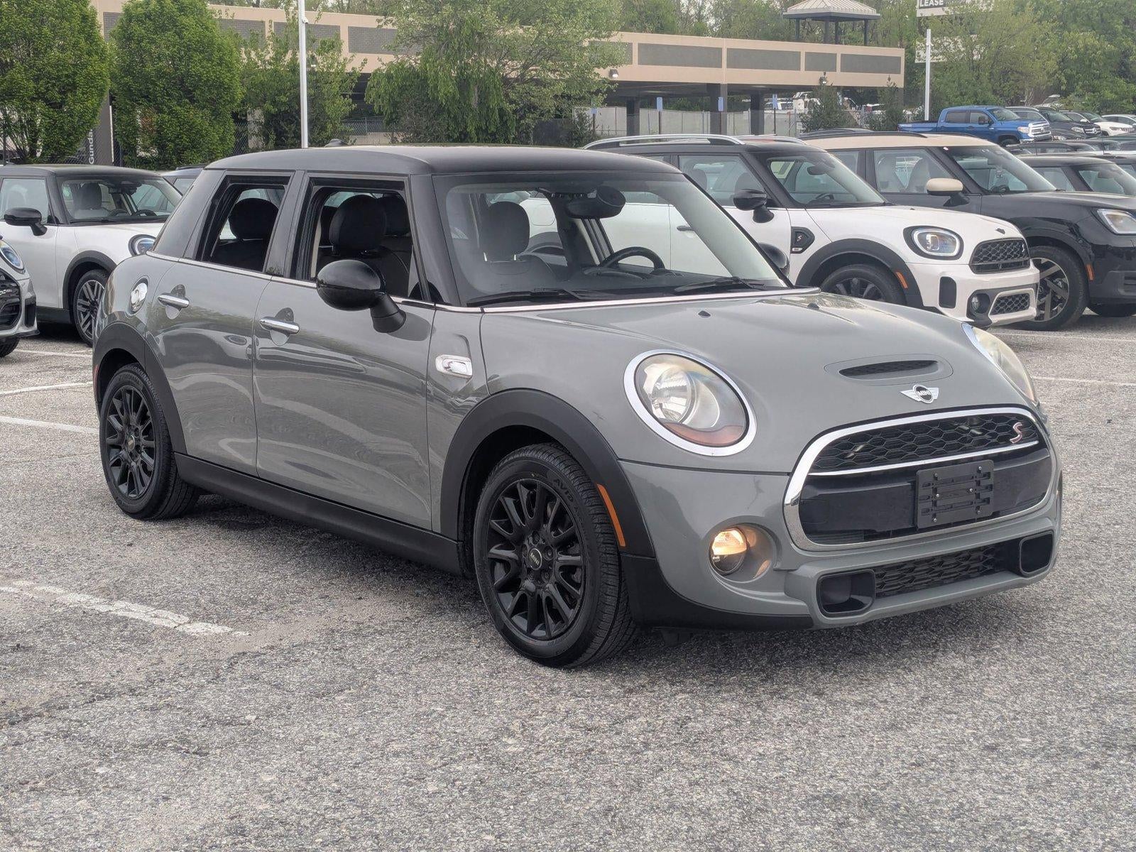 2016 MINI Cooper S Hardtop 4 Door Base
